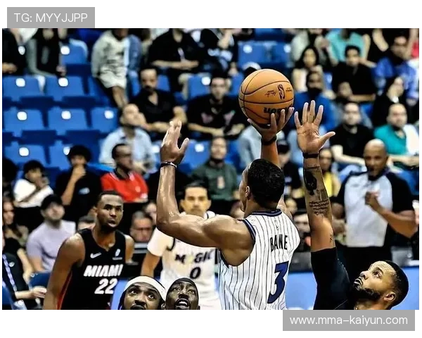 魔术106-105险胜热火，班切罗绝杀球锁定胜局