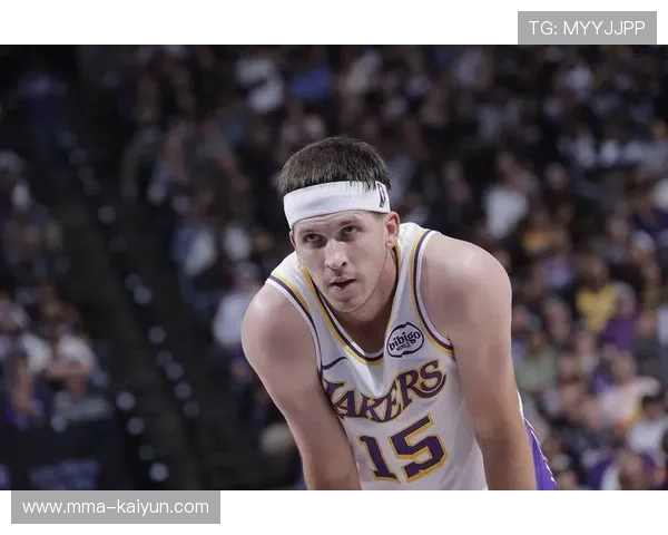 雄鹿105-101险胜湖人，客场关键球锁定胜局